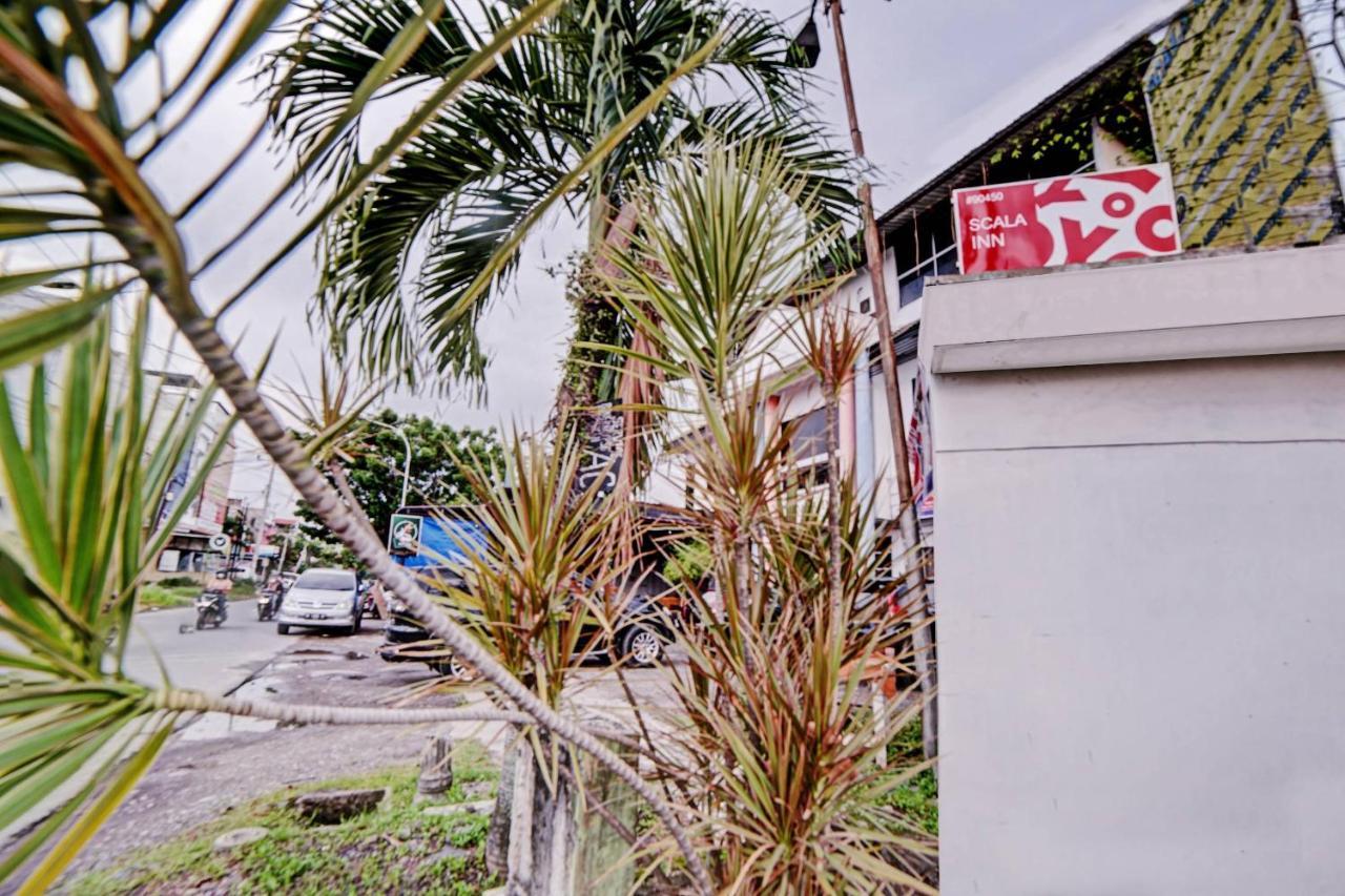 Oyo 90450 Sentra Inn Medan Luaran gambar